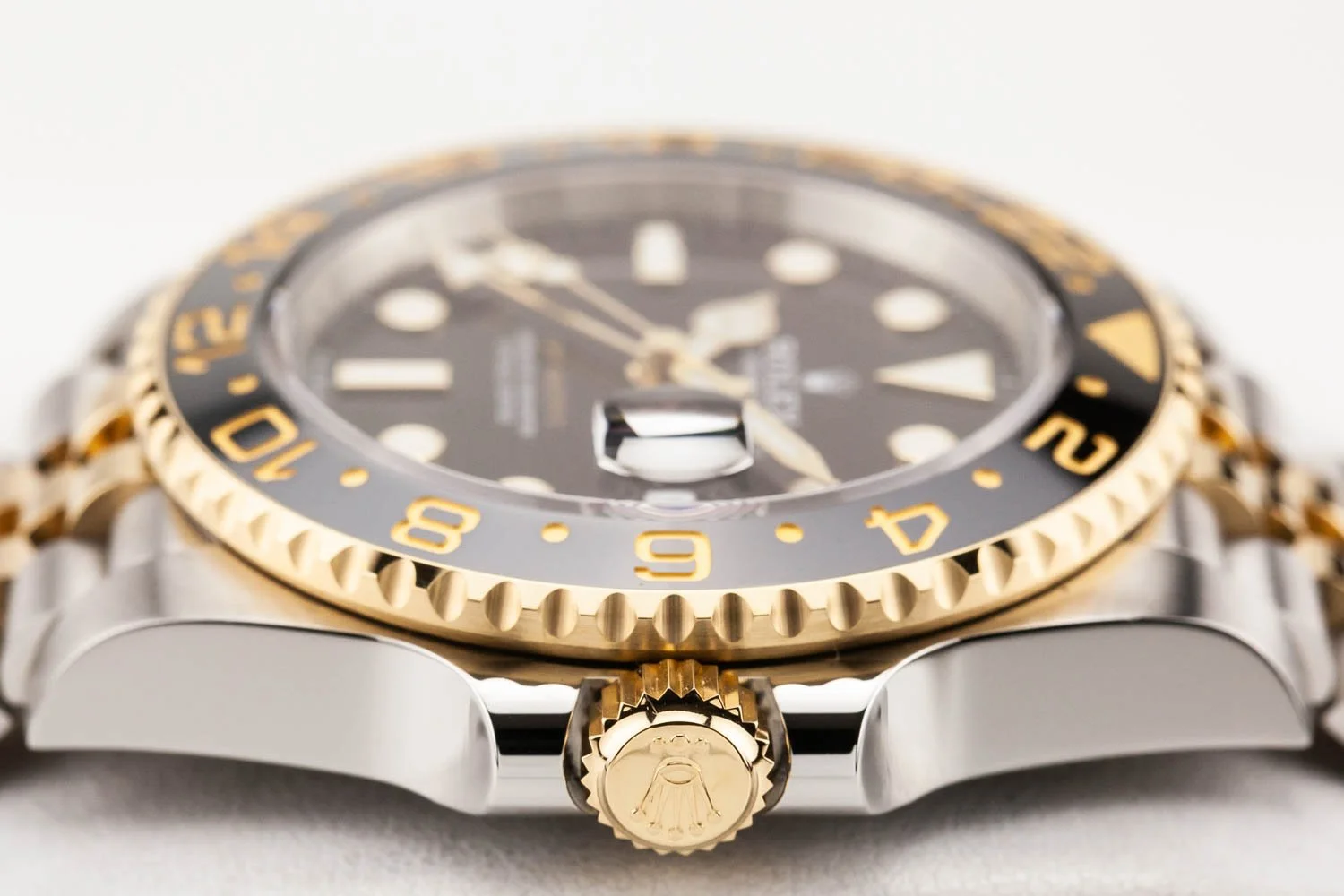 Rolex GMT Master II Zombie Jubilee 40mm 126713GRNR — Watch